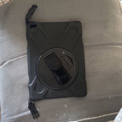 $10 iPad Case Black