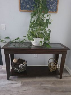 Entry table