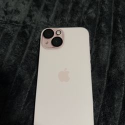 iPhone 15 Pink
