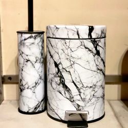 Trash Can With Lid Bathroom