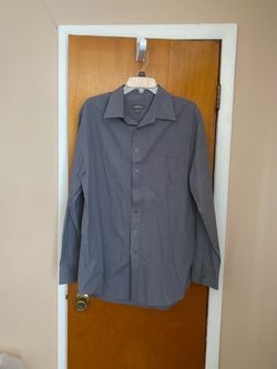 Men’s long sleeve dress shirt