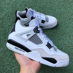 Jordan 4 Retro Military Black
