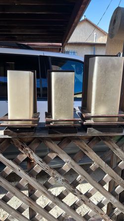 Three wall mounting light free