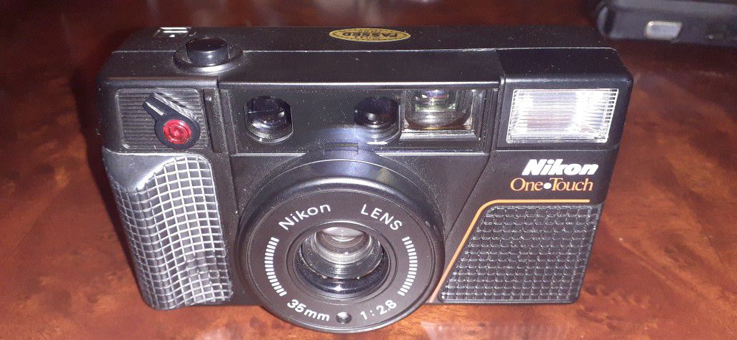 Nikon One Touch L35AF 35mm Point & Shoot Camera- Tested & Working
