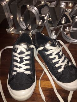 Awesome pair of Coach sneakers size 6 1/2
