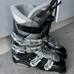 Salomon Ski Boots Women’s 8