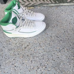 Jordan 2 Lucky Green