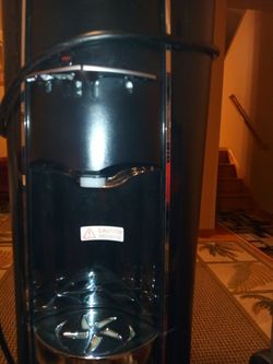 Crystal Mountain Aviso water dispenser