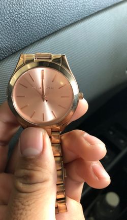 Micheal kors pink watch