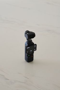 DJI Osmo Pocket 3