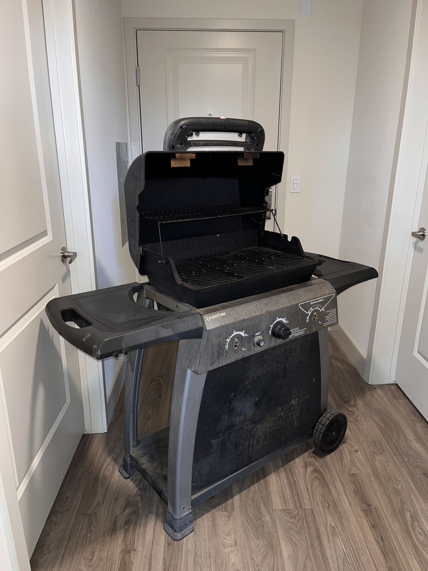 Kenmore Propane BBQ Grill
