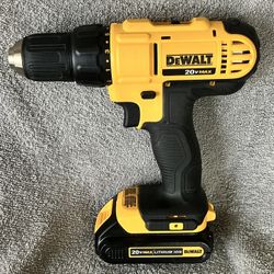 Power Drill Set (DeWalt)