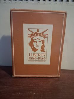 1985 Avon Statue of liberty Centennial Brads Stamp Plaque