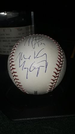 Dodgers autograph baseball