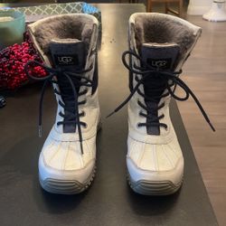 Ugg Idirondack boot - Size 6 Women’s