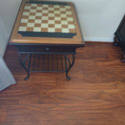 Chess / Checker Table Sturdy Good Condition 