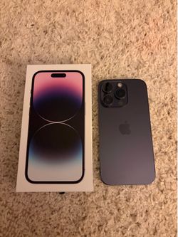 iPhone 14 Pro in Deep Purple 128 GB UNLOCKED