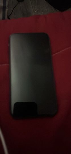 iPhone 11 unlocked
