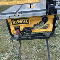 Dewalt Tabbe Saw
