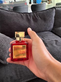 baccarat rouge 540 cologne