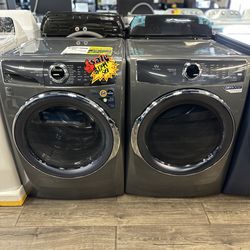 Electrolux Washer & Dryer (Take It Home In Payments/Llevalo A Casa En Pagos) Read Description