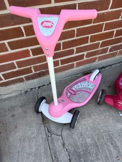 Radio Flyer Kids Pink 3-Wheel Scooter