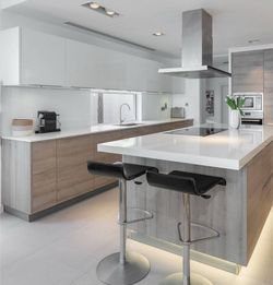 Custom Kitchen Cabinets