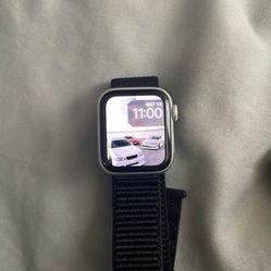 Apple Watch SE