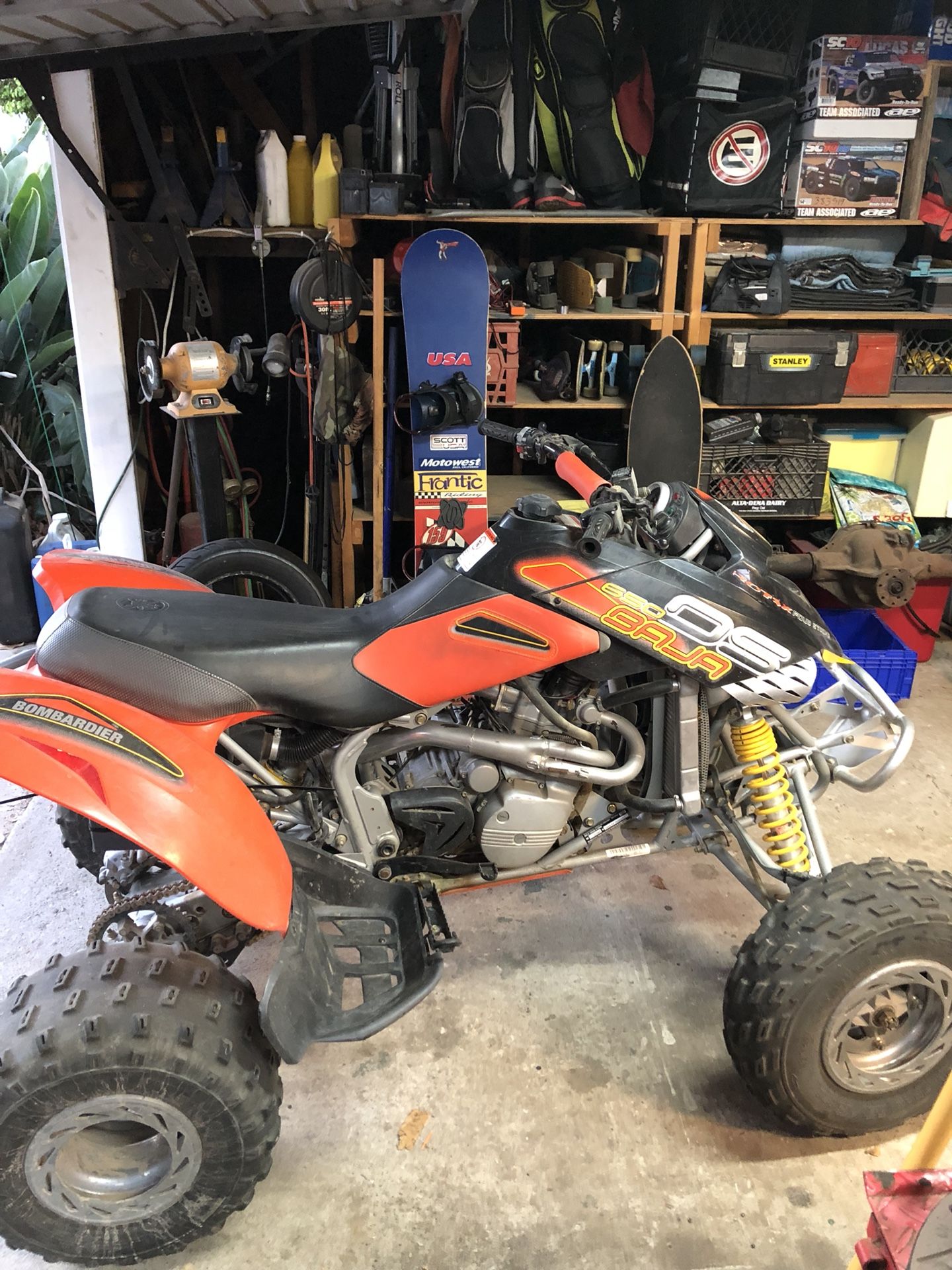 Bombardier DS 650 BAJA