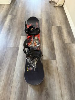 Lib Tech Snowboard with Burton Bindings