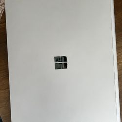 Surface Book2
