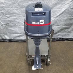 Yamaha 5HP Outboard Motor  