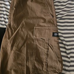 Men's vans cargo shorts size large loose fit new