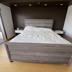 King size bed, Mattress, And box spring