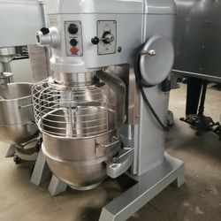 Used Hobart 60 Quart Mixer With Bowl Guard And 2 Tools,  3 Phase