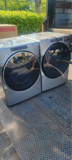 Whirlpool washer and dryer set