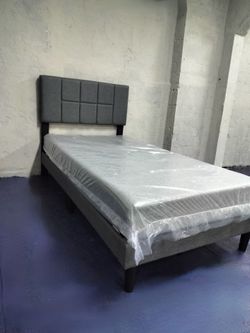 Twin size bed
