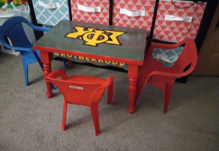 Kids Table With Chairs 