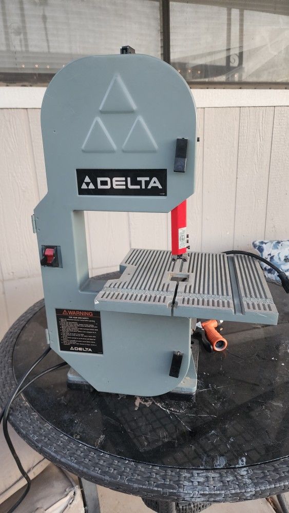 Delta Band Saw