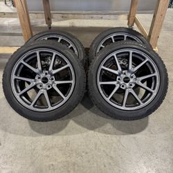 Tesla Model 3 18-inch alloy wheels with Pirelli Winter Tires 235/45R18