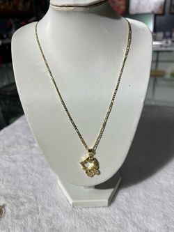 Oro laminado cadena y medalla