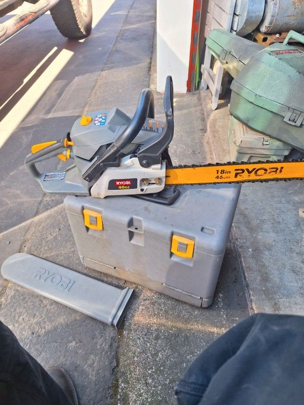 RYOBI CHAINSAW