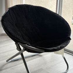 Black Saucer Chair (Moon Chair)