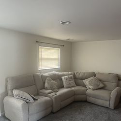Living Room Couch (5pc) 