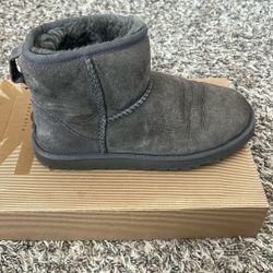 Women’s Ugg Boots 