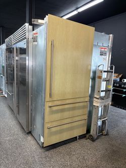 Sub Zero built in panel ready 36” Fridge double freezer