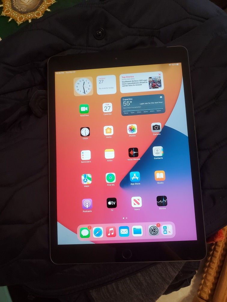 Ipad 7th Generation 32GB Unlocked Cellular WiFi 