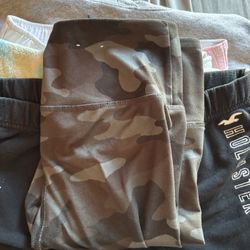 Camo leggings 