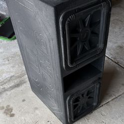 2 12 inch kicker L7 speakers 