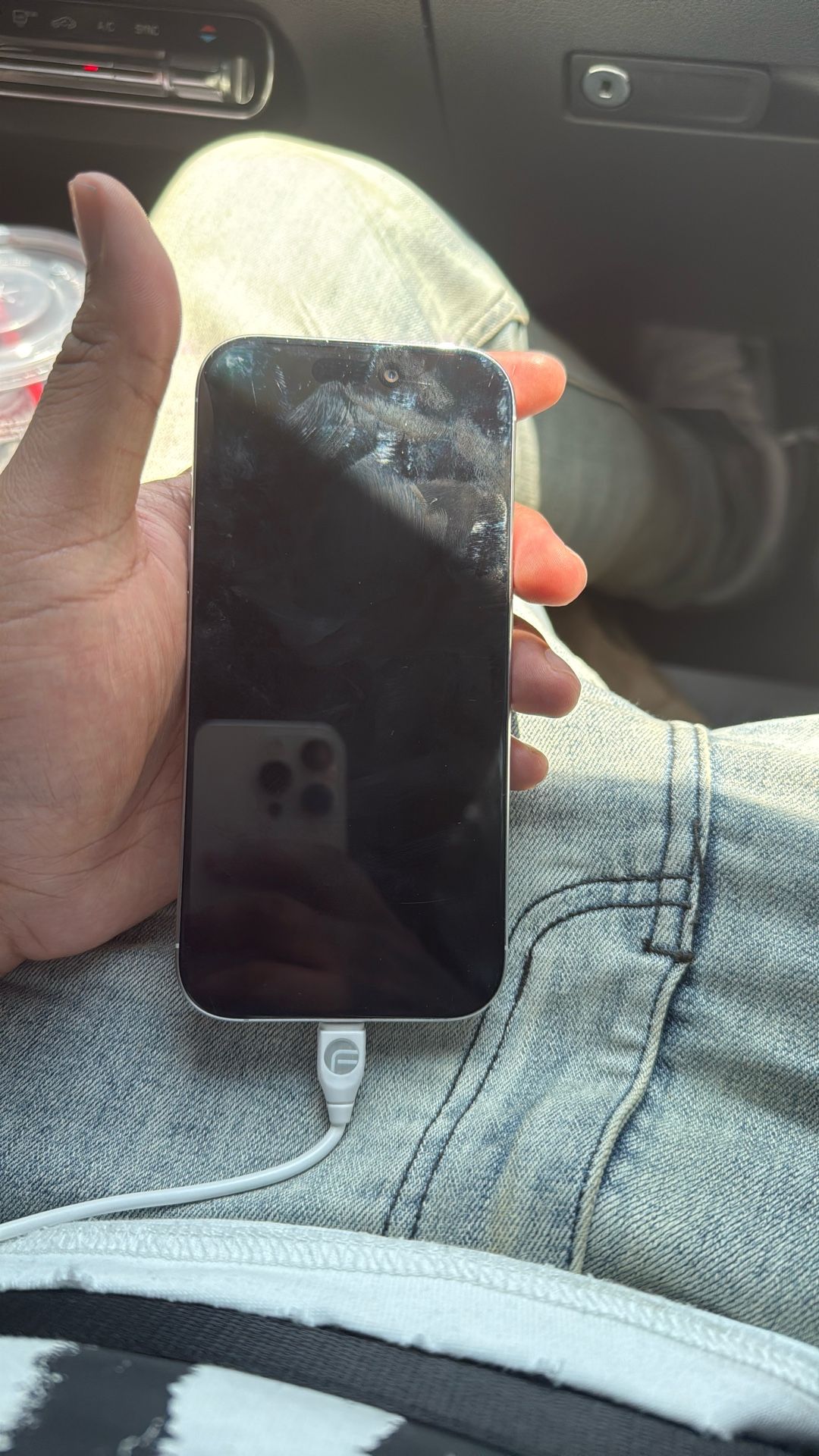 iPhone 16 Pro